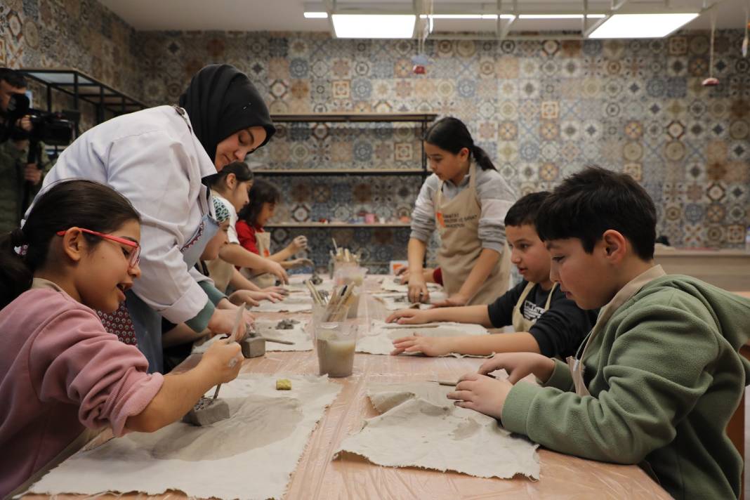 Ücretsiz sanat akademisiyle Konya'nın gizli sanatçıları ortaya çıkıyor 3
